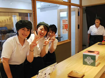 直営店スタッフ